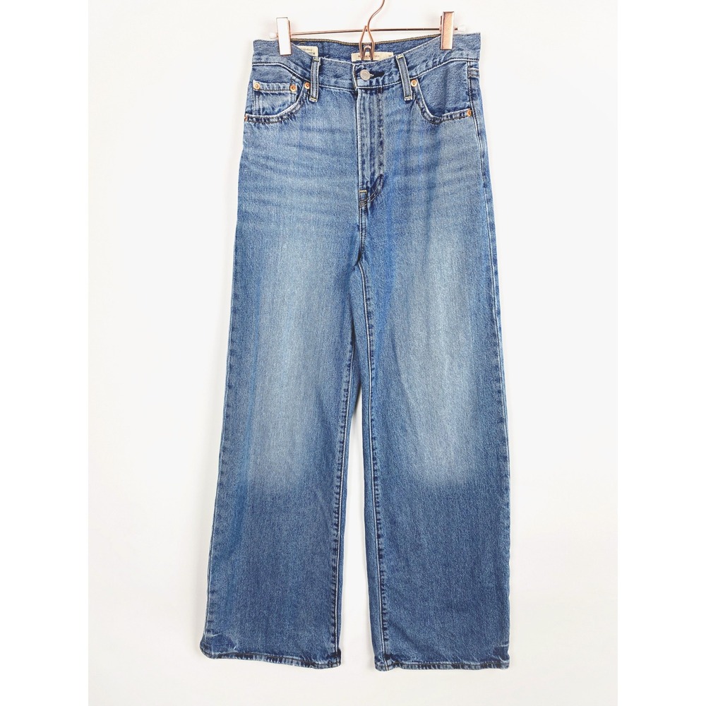 Levis Premium Ribcage High Waist Wide Leg Jeans 26